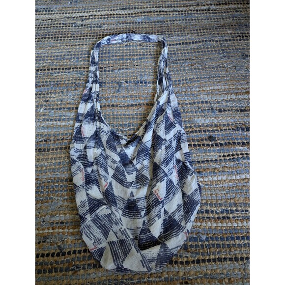 Free People Hippie Tote Bag Oversized Purse Carryall Lightweight Unlined Boho Lo - Picture 2 of 4